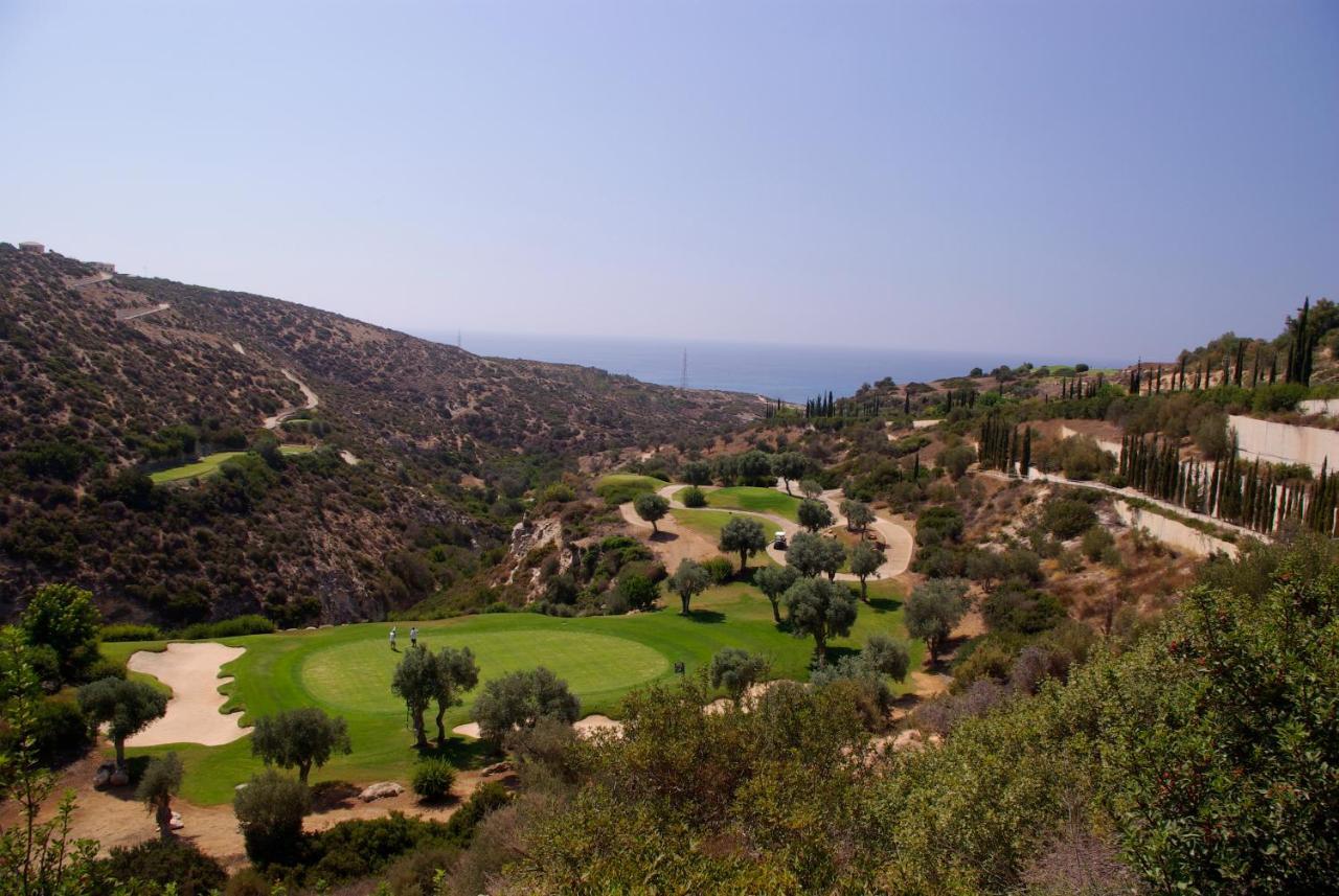 2 Bedroom Apartment Avdimou With Stunning Sea Views, Aphrodite Hills Resort クークリア エクステリア 写真